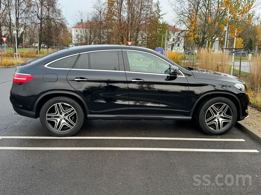 Mercedes Pārdodu Mercedes Benz Gle 350 D 4Matic. 190 kW/ 25