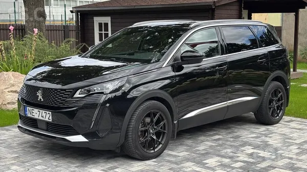 Peugeot Peugeot 5008 GT 2.0 Bluehdi 180 zs Eat8 7 vietas L
