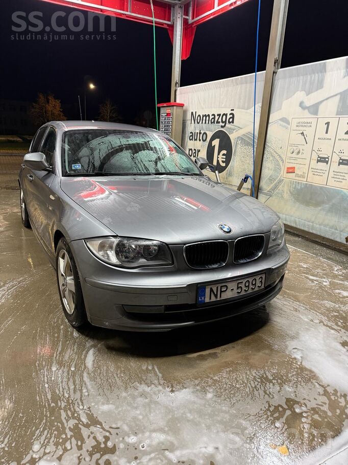 BMW Automašīnai tikko izieta tehniskā apskate un samak