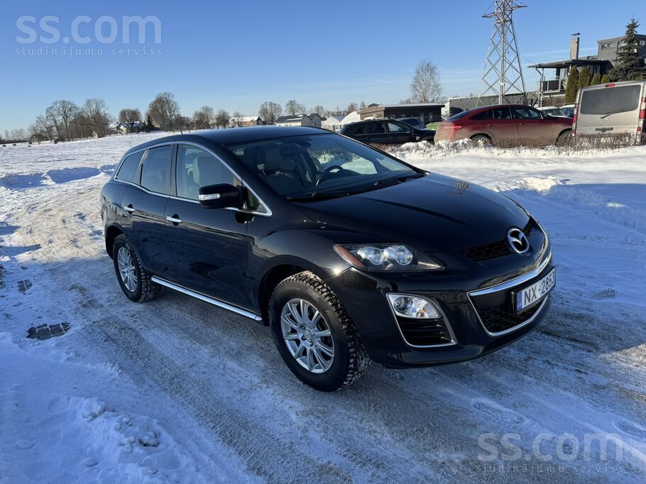 Klimata kontrole
-atpakaļskata kamera
-keyless go
-vieglmetāla diski
-zi