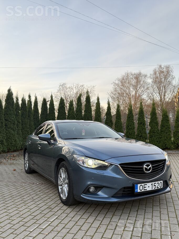 Mazda 2.2 Skyactiv-D 160 000 km Pilna komplektācija Zils / Melns

Pirms 9