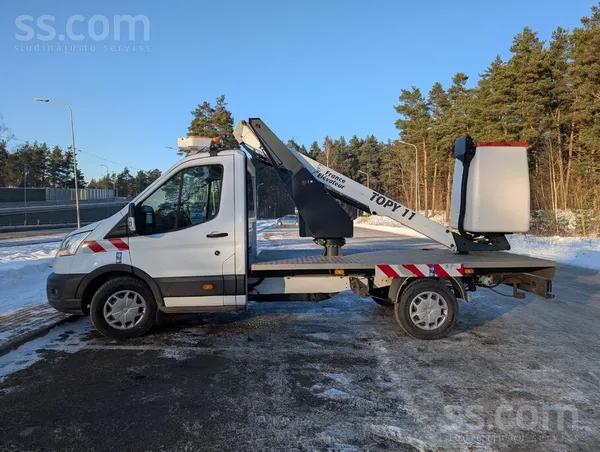 Ford Pārdodam auto pacēlāju uz Ford Transit 96kW, 2.0D