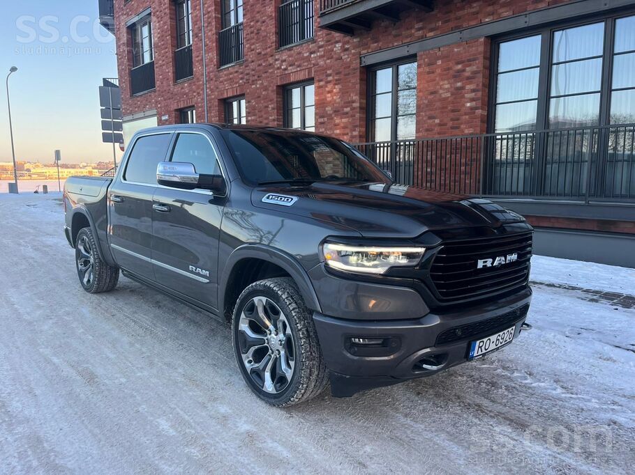 Dodge Ram 1500 Limited Crew Cab 3.0 V6 Ecodiesel