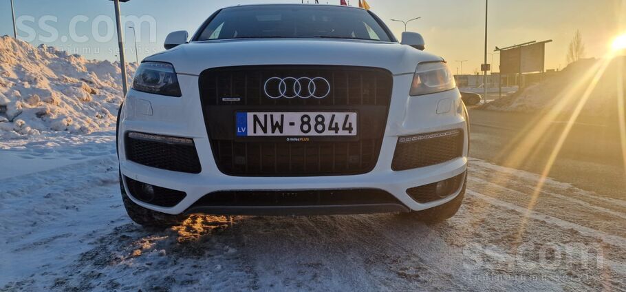Audi Audi Q7 Quattro 3xSline +. Nobraukums patiess ar l