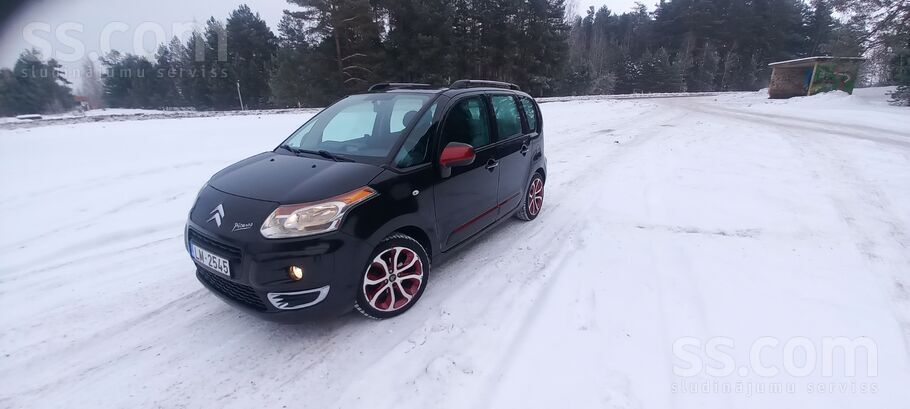 Uz tirdziñu, labs , ekanomisks citrons, izieta jauna tehniskà apskate, ceĺa