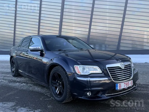 Lancia 2012 Lancia Thema, 3.0D, Automāts