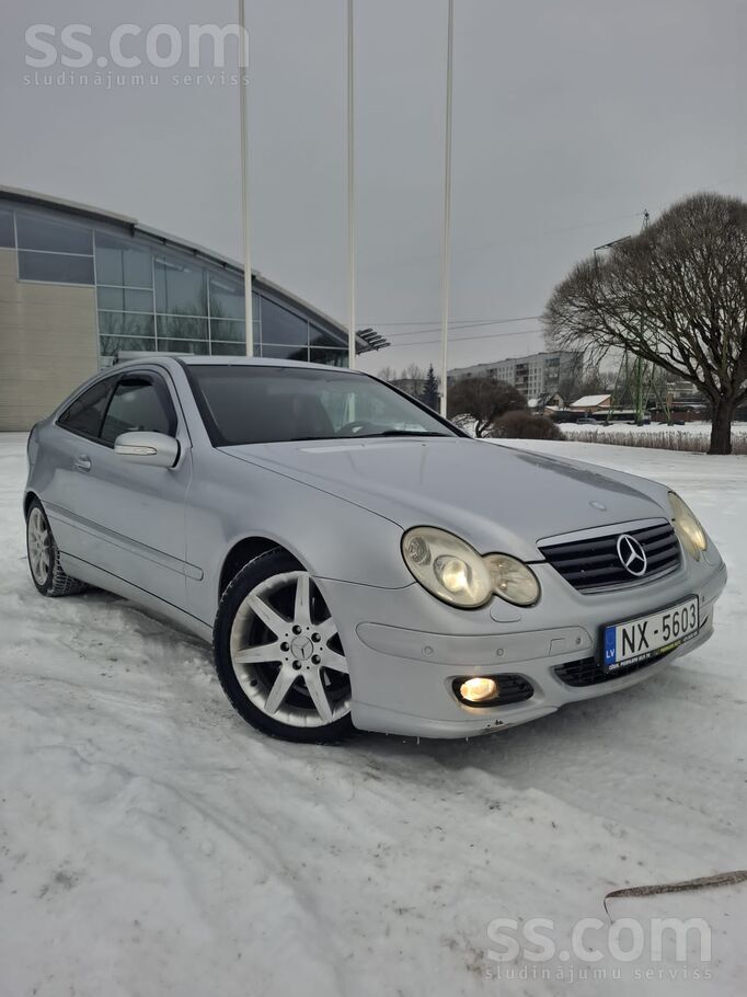 Mercedes Tiek pārdots mercedes benz - c220 Sportcoupe Sport
