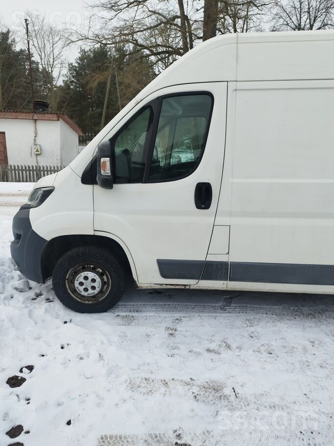 Peugeot Ir lietojuma pazīmes, bet visumā labs braucamais. 
