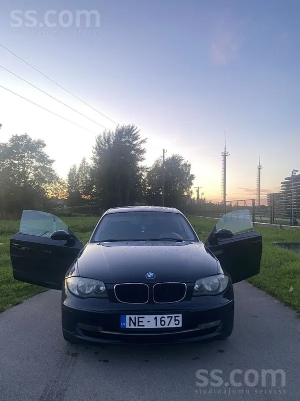 BMW 118 - 1