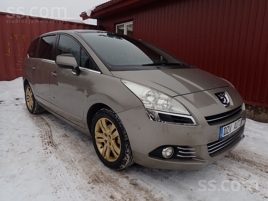 Peugeot Peugeot 5008 1.6i 7vietīgs,