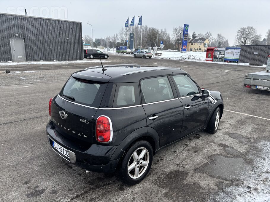 Mini Tiek pārdots Mini Countryman 1.6 D 66kW. Jauns aku