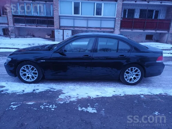 BMW Labā tehniskā un vizuālā stāvokli. letak nekā ar d