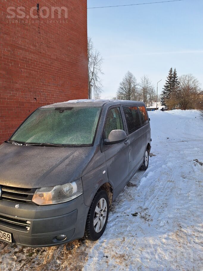 Masina laba tehniska stavokli, daudz kas izdariits, 
Zobsiksa
Ellas suknis