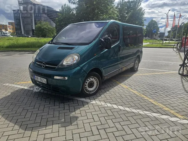 Opel Pārdodas Opel Vivaro 2.5 dīzeli, 99 kW, 6-pakāpju 
