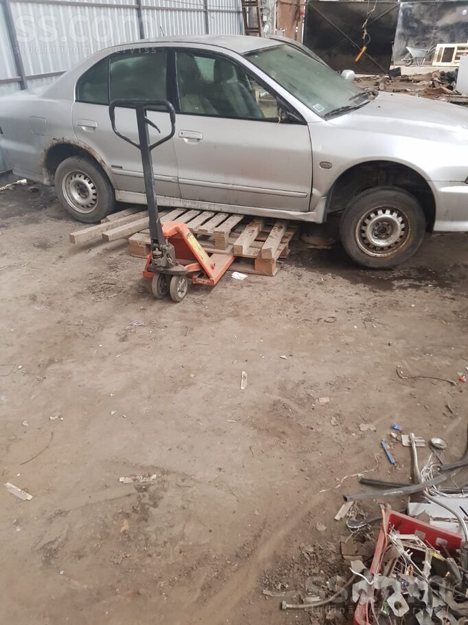 Машина долго стояла. На детали или на восстановление. Переписка или акт утил