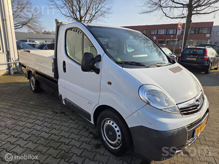Opel Vivaro 2.0D L2H1 66kw 3vietīgs laba stāvoklī no Nīderlandes
288000km ,