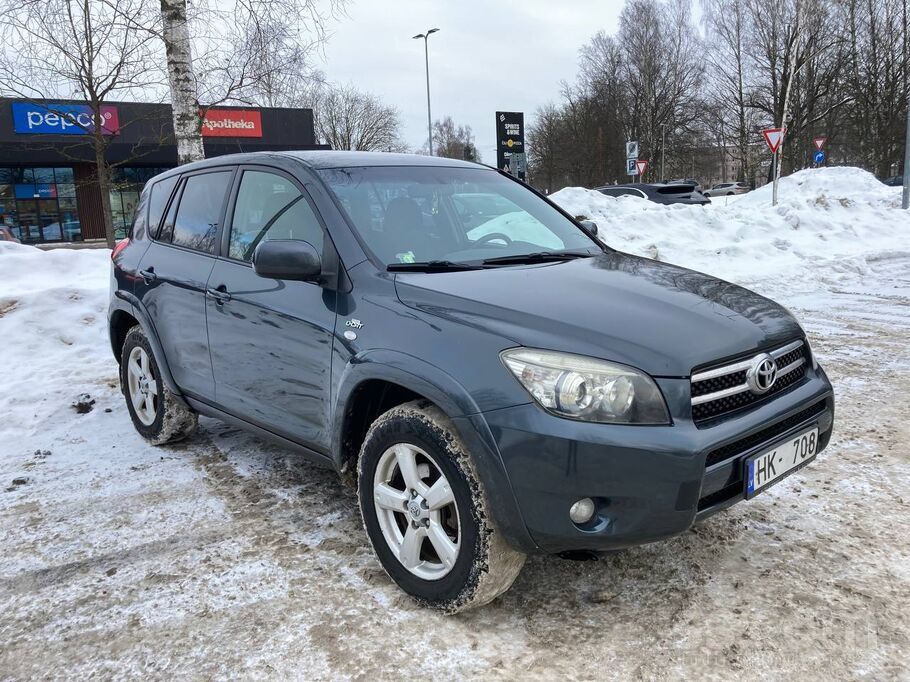 Toyota Продам хорошую машину в хорошие руки. Rav-4, 2006,