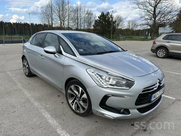 Citroen Pilnīgi jaunas ziemas riepas 2025 gads uz lietajie