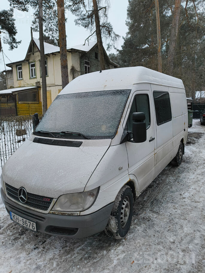 Mercedes Piecvietīgs. MB Sprinters 313 Cdi