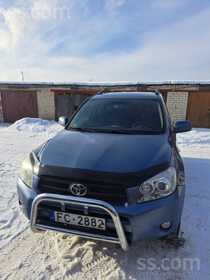 Toyota Pārdodu Toyota Rav4. D4D motors 2.2l. Labā tehnisk