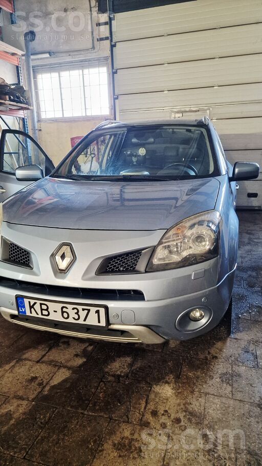 Renault koleos 2.0 дизель, хорошая техническое и визуальное состояние. Сдеел