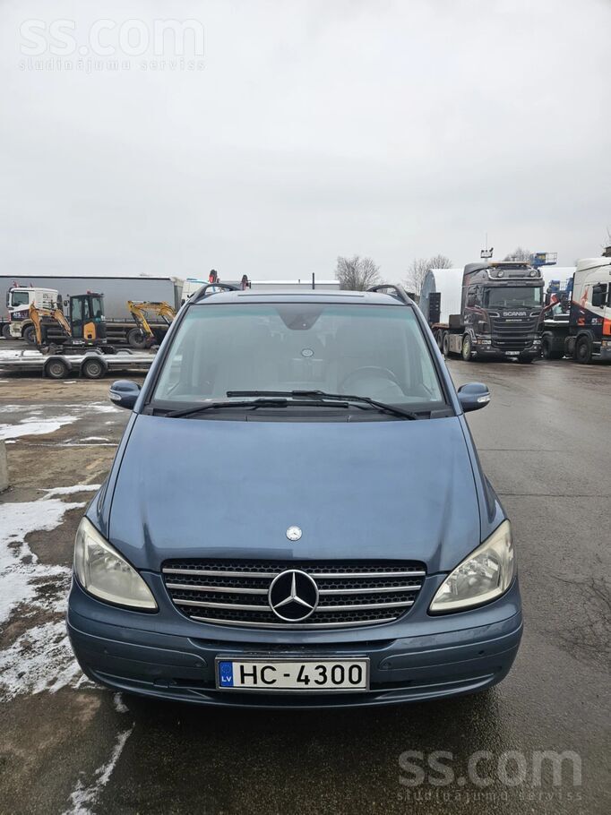 Tirgoju Mercedes Benz Viano, auto ir normālā stāvoklī ir nelieli bojājumi vi