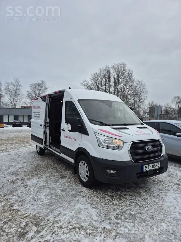 Ford Pārdod firma, esam vienīgie īpašnieki. Pirkts Inch