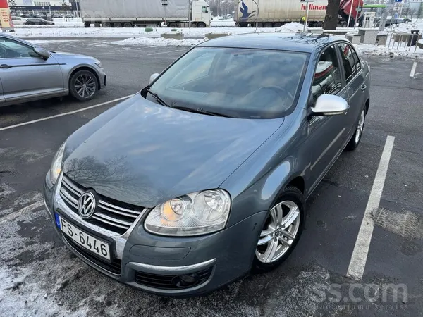 Volkswagen Pardodu savu Jettu , mana ipašuma jau 4 gadus. Par