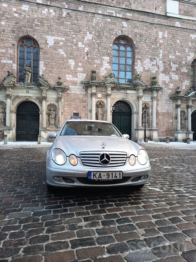 Mercedes Auto labā stāvoklī, TA līdz 02.2027 izieta šajā mē
