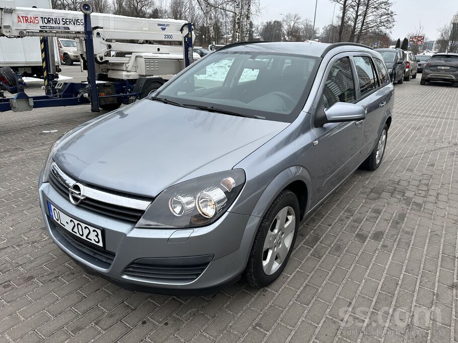 Opel Pārdou labu Opel Astra. 