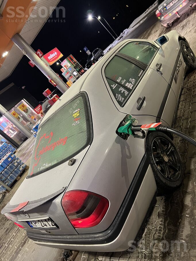 Pārdodu ziemas mersi.
Rūc brauc bremzē. pečka silda.
Aķis jauns.
Lej b