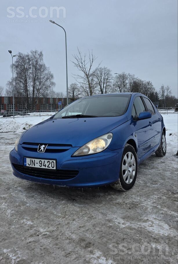 Peugeot Pilnībā apkopts automobilis, bez papildu ieguldīju