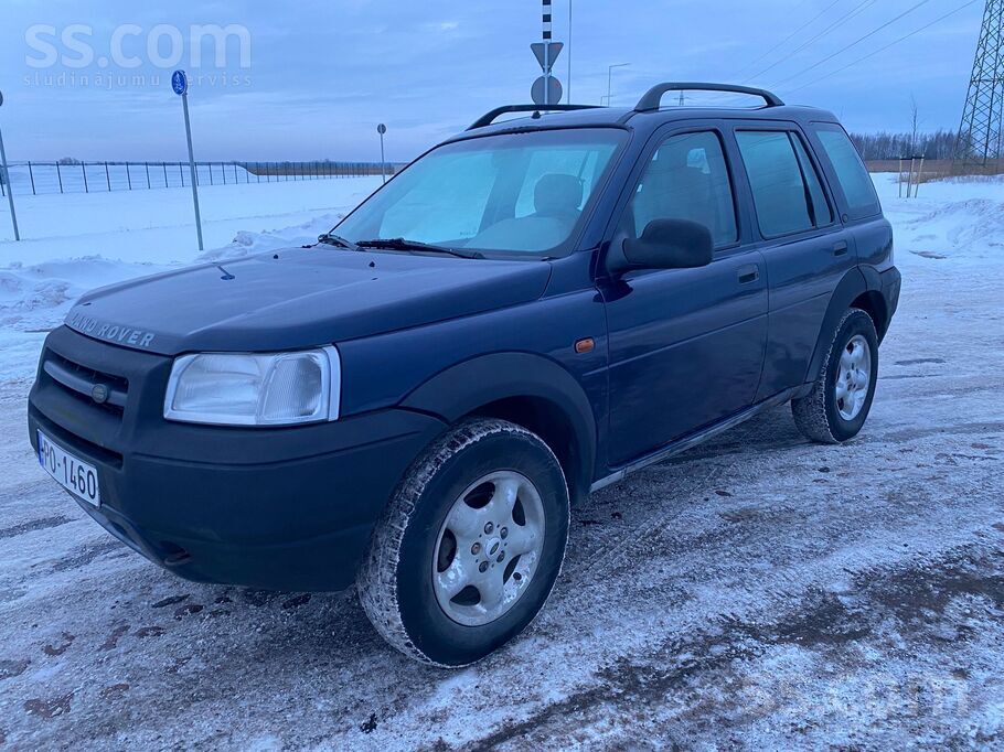 Land-rover Pārdod Land Rover Freelander. Pirms apskates novēr