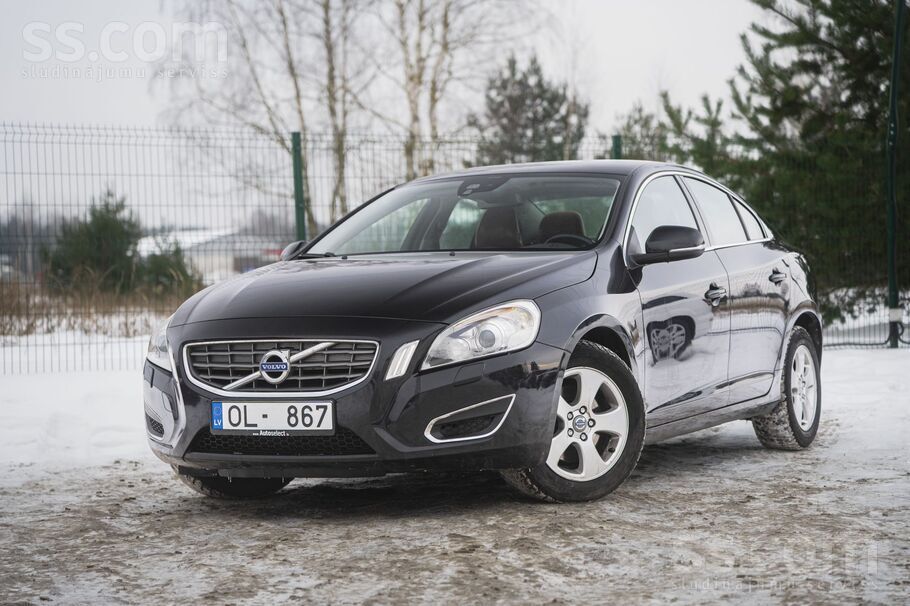 Volvo Volvo S60, 2012. gada. 1.6l dīzelis, mehānika. 