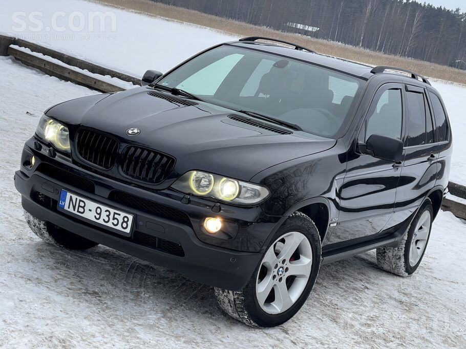 BMW Pārdodu BMW X5 3.0d . Ļoti laba komplektācija. Uz