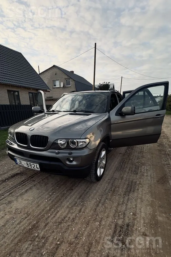 BMW X5 - 1