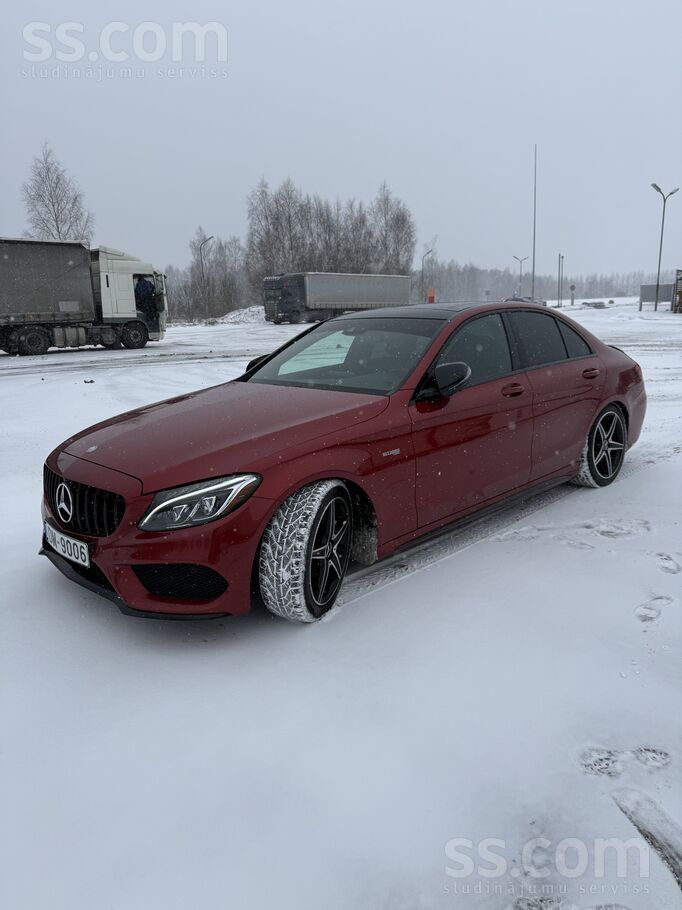 Pārdodu ļoti labu Mercedes-Benz C43 Amg 4 matic. Latvijā kopš 06.2024., esmu