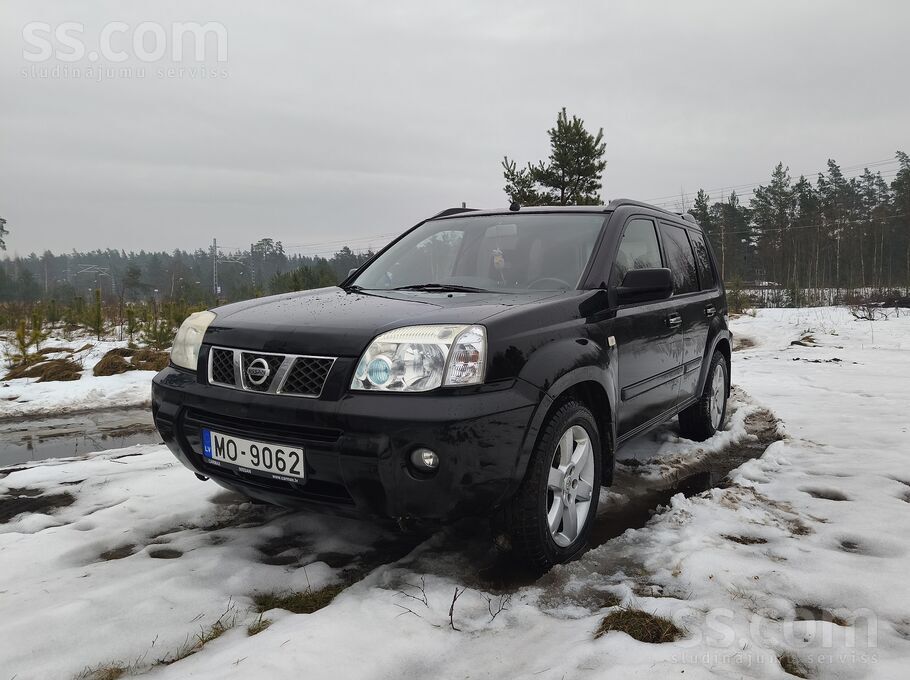 Nissan Praktisks auto skarbākiem ceļiem. Copei, medībam u