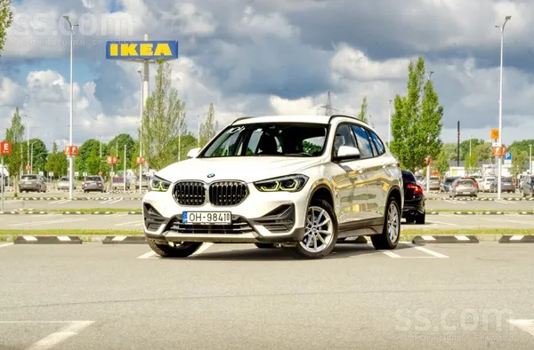 BMW X1 - 1