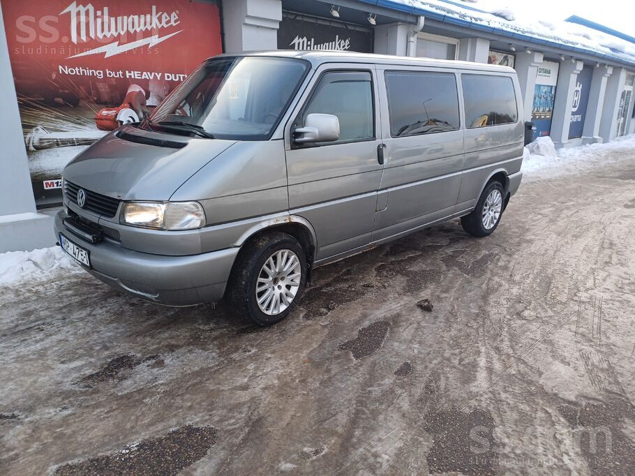 Volkswagen 2.5 tdi 75kw ekonomisks 9 sēdvietas. apakša nav sa