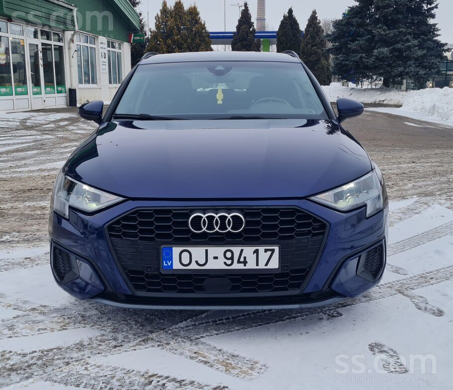 Skaists auto tiko ievests no Francijas. Audi A3 1, 4 Plug-In/hybid 110/85 kw