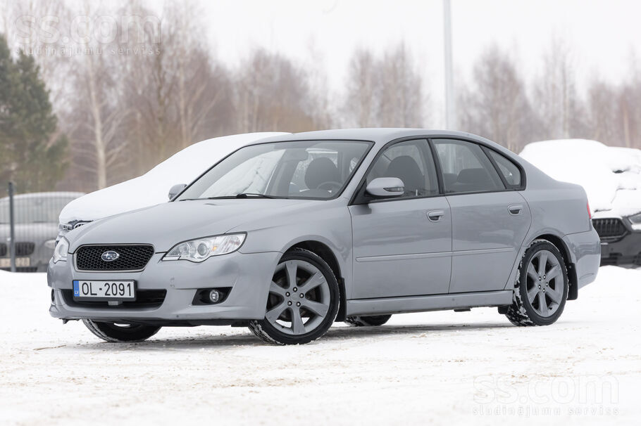 Subaru Subaru legacy, 2.0 benzīns, 110kw, 4x4, mehānika. 