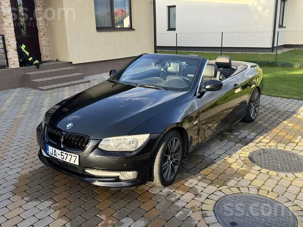 BMW Pārdodu BMW E93 320d, 2012. gads
