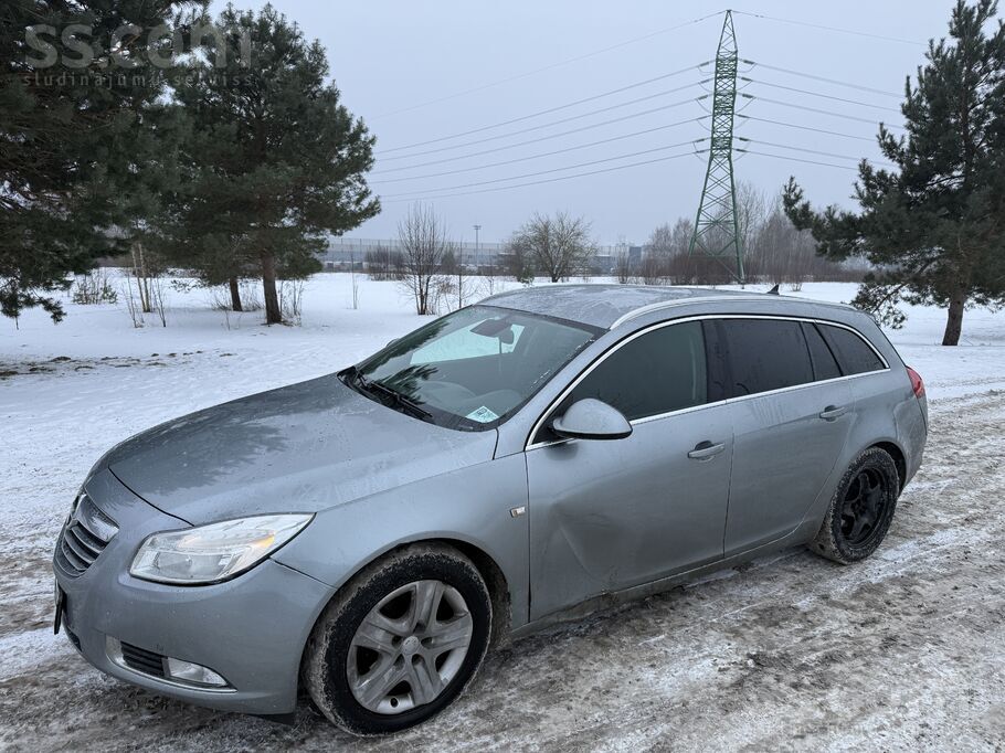 Opel Pārdod Opel Insignia Sports Tourer 2.0 Cdti 96 kW,