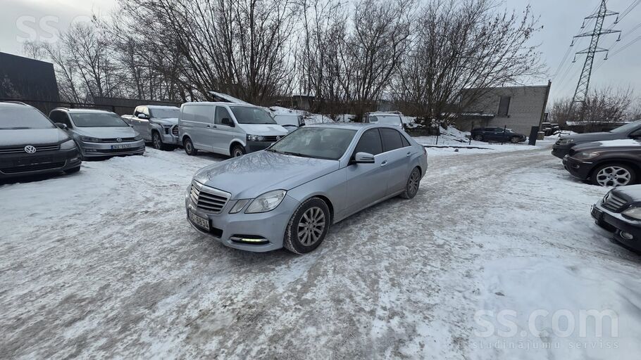 Mercedes Mercedes Benz E350 3.0l dīzelis. 195kw