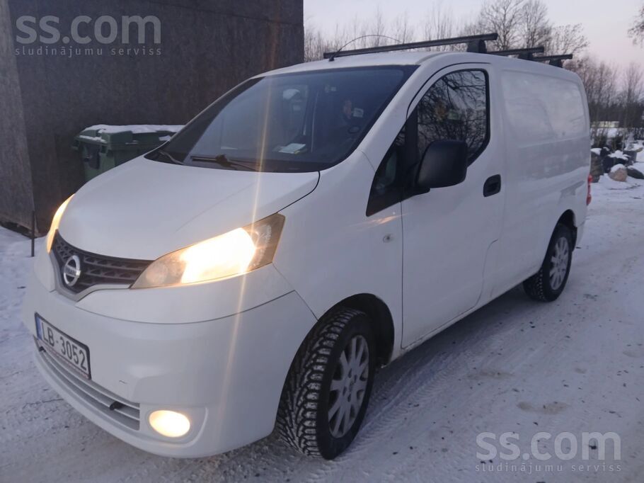 Ļoti labs busiņš. Jaunas ziemas riepas, jauns akumulators. Tehniski viss lab