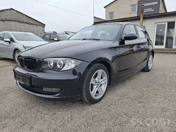 BMW 118 - 1