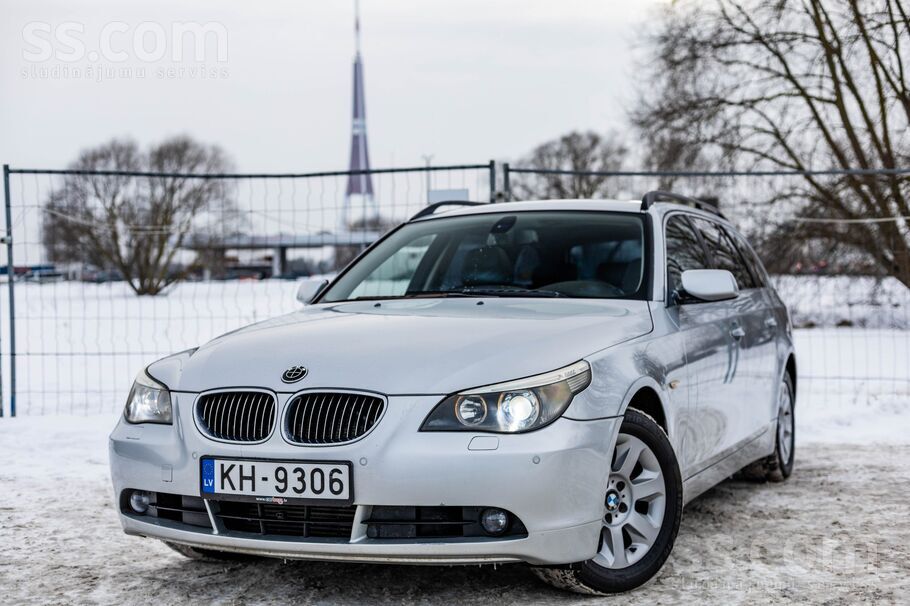 BMW BMW 525d ar 2.5 dīzeļdzinēju un automātisko ātrumk