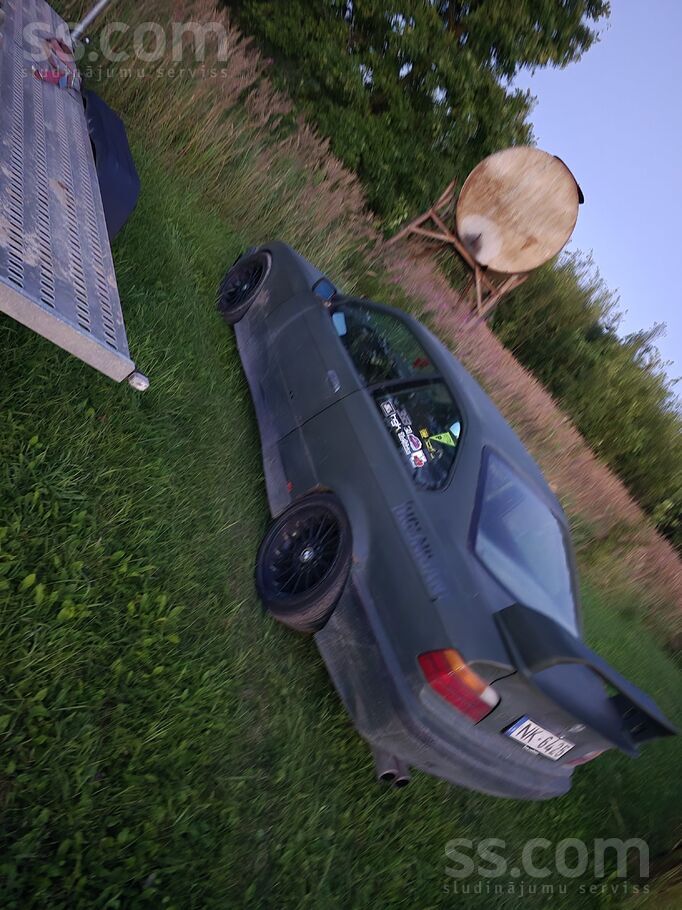 BMW Dēļ plānu maiņas, pārdodu vai mainu labu e36 kupej