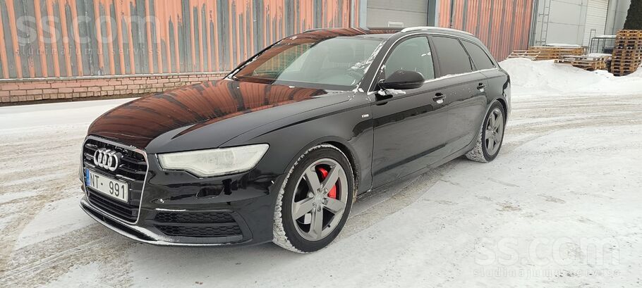 Audi 10900€
